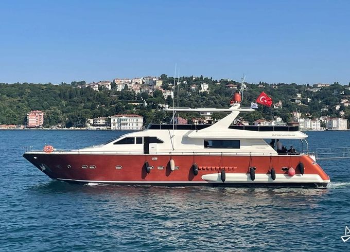 Custom Made Motoryacht