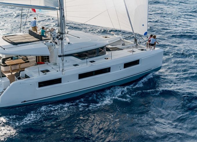 Lagoon 50