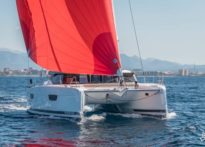 Fountaine Pajot Astrea 42