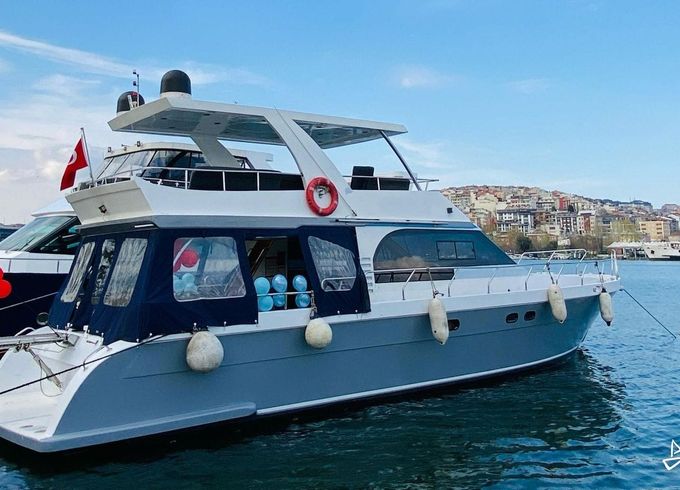 Custom Made Motoryacht