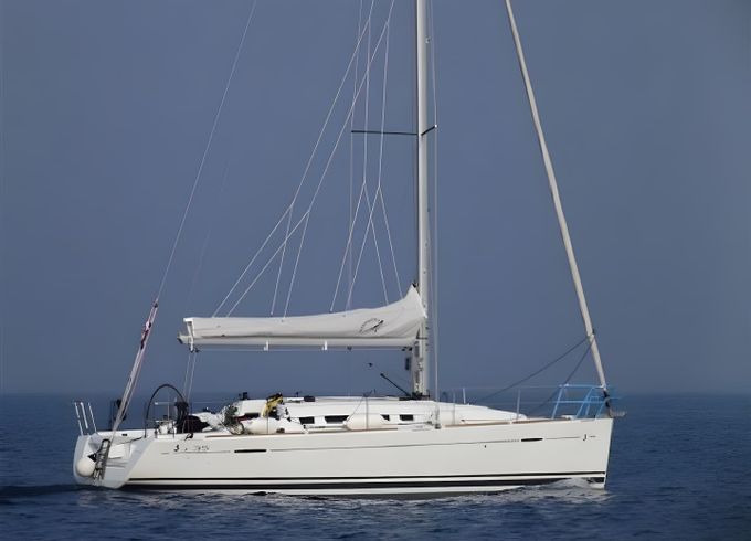 Beneteau First 35