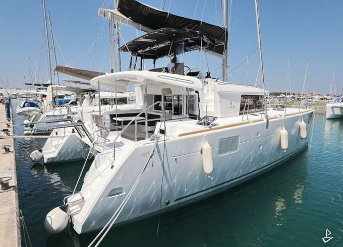 Lagoon 450F