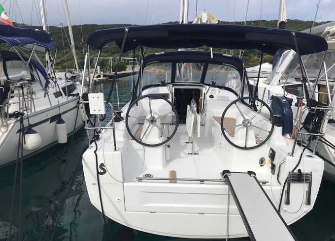 Beneteau Oceanis 30.1