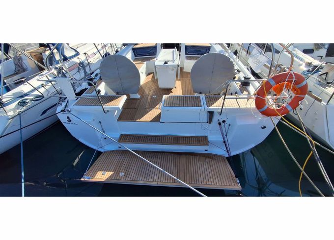 Beneteau Oceanis 46.1