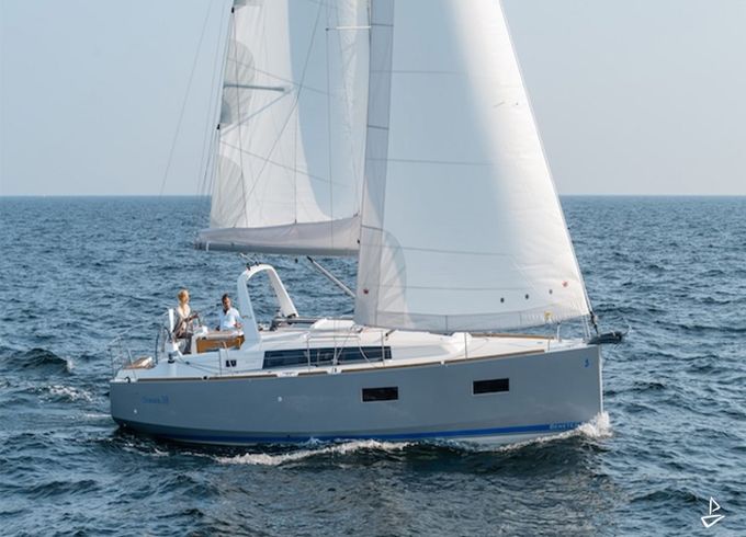 Beneteau Oceanis 38