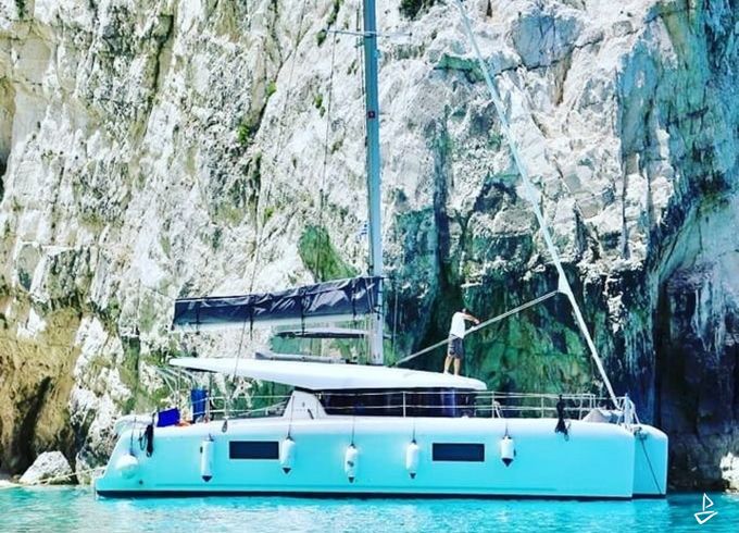 Lagoon 42