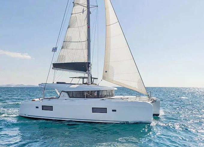 Lagoon 42