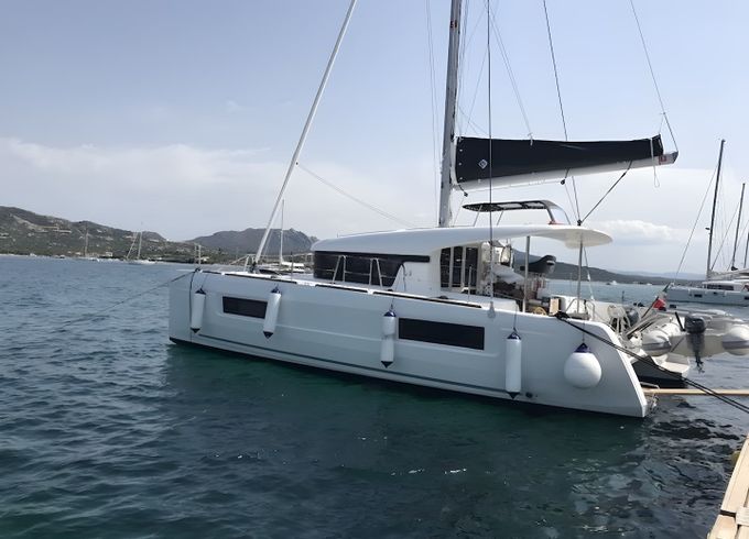 Lagoon 40