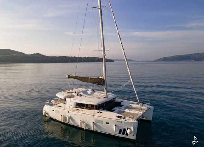 Lagoon 450F