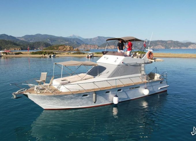 Custom Made Motoryacht