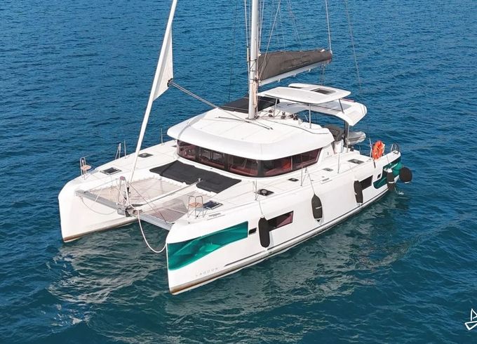 Lagoon 42