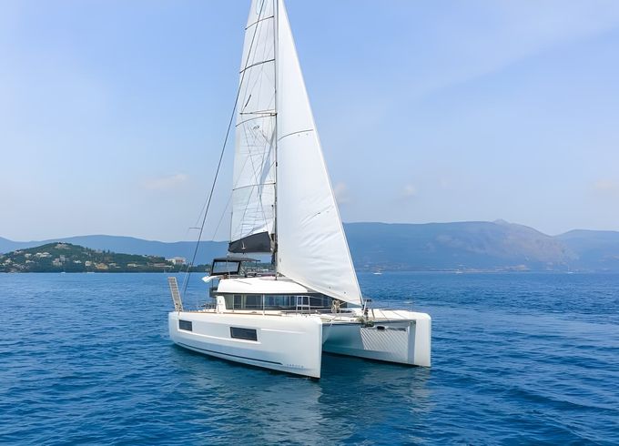 Lagoon 40