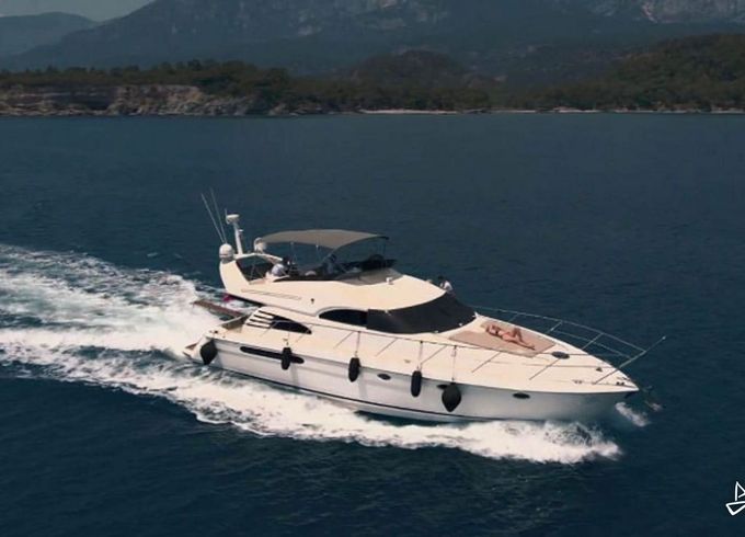 Custom Made Motoryacht