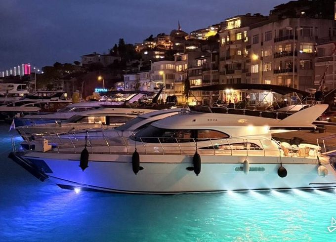 Custom Made Motoryacht