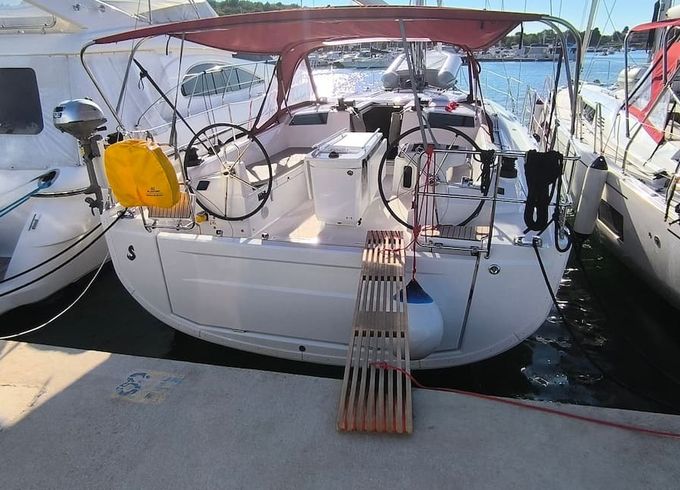 Beneteau Oceanis 40.1