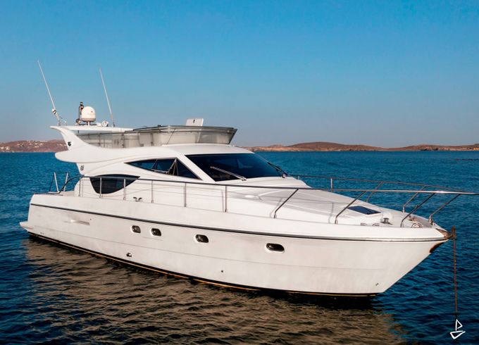 Ferretti Yachts 480