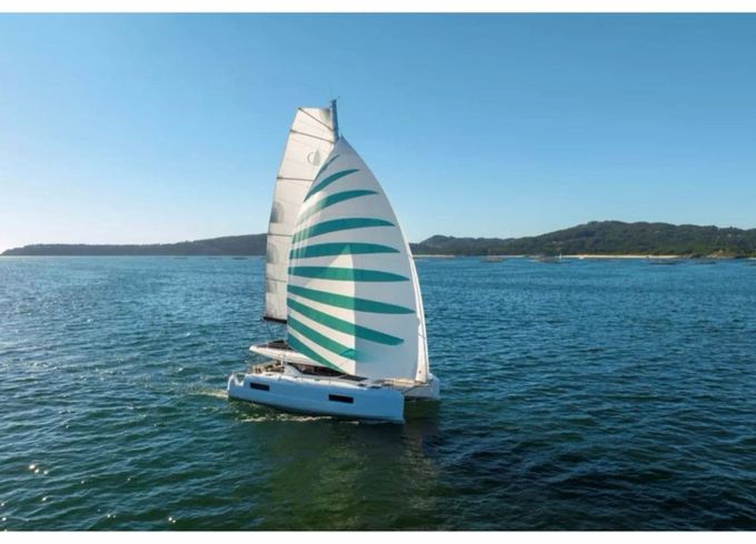 Lagoon 43