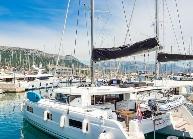 Lagoon 46