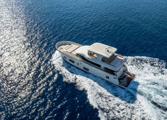 Custom Made Motoryacht