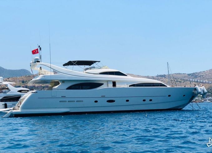 Custom Made Motoryacht