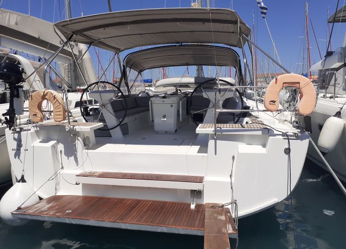 Beneteau Oceanis 51.1