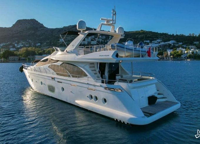 Azimut 75