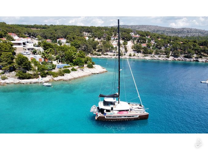 Lagoon 50