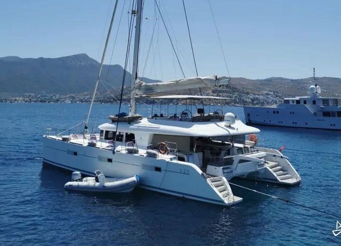 Lagoon 620