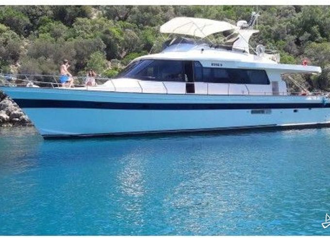 Custom Made Motoryacht