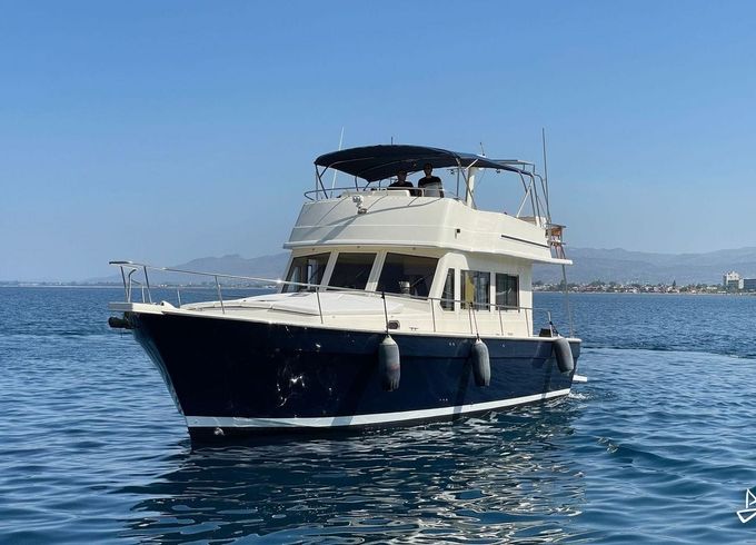 Mainship 47 Motor Yacht