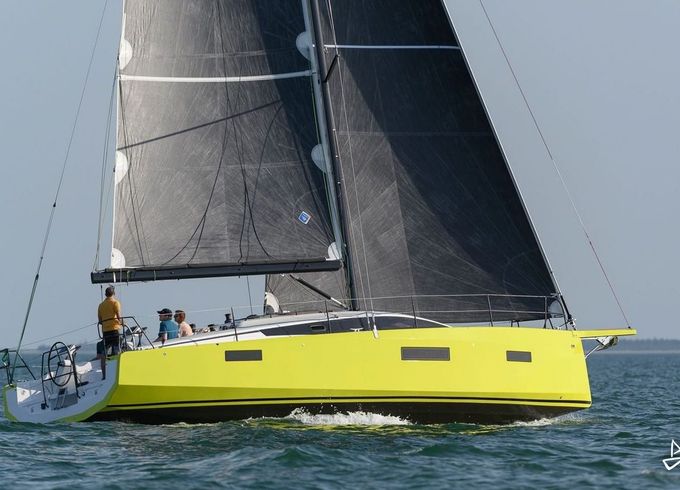 RM Yachts RM 1180