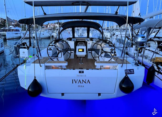 Bavaria 42 Cruiser