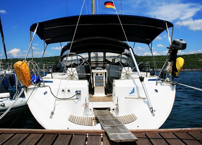 Bavaria 49