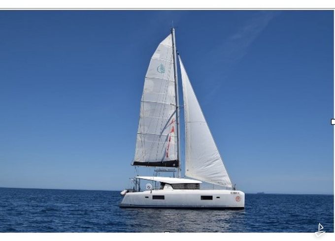 Lagoon 42