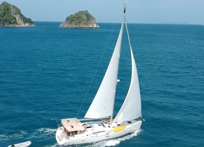 Beneteau Oceanis 54