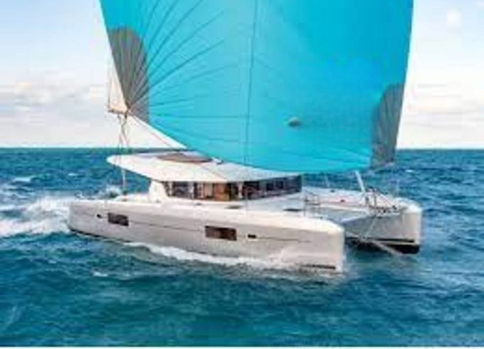Lagoon 42