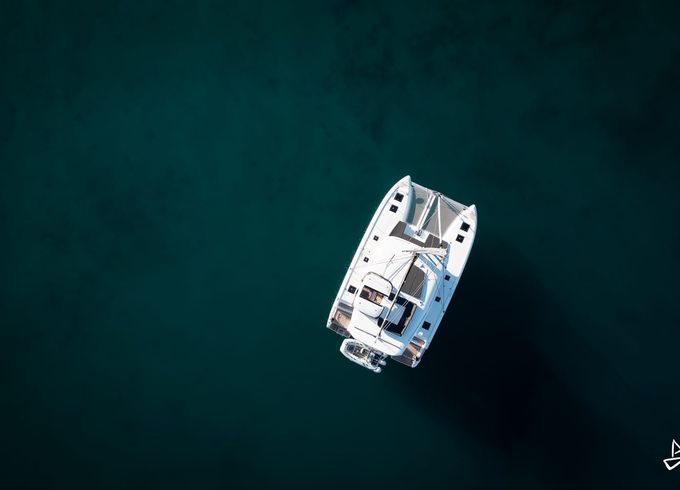 Lagoon 43