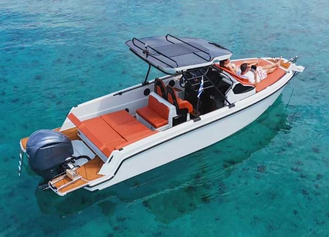 Protagon Yachts Sundeck 25