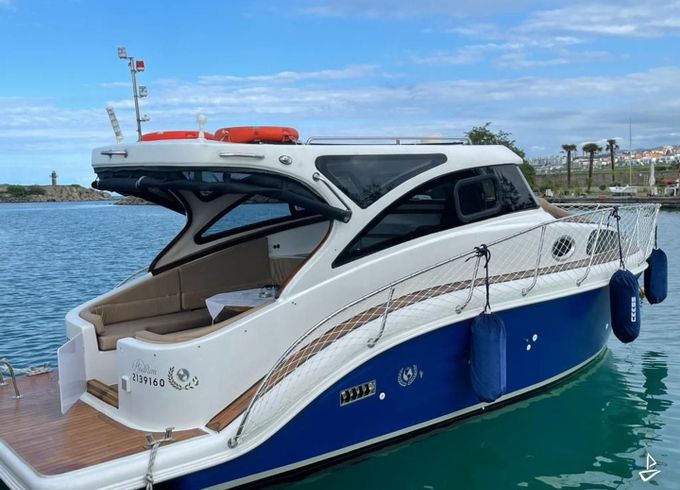 Custom Made Motoryacht
