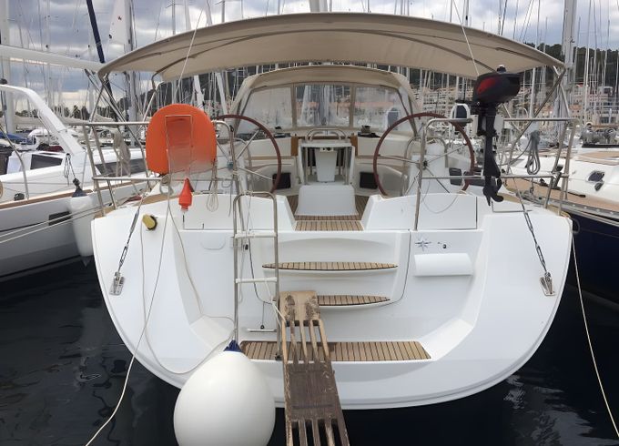 Jeanneau 53