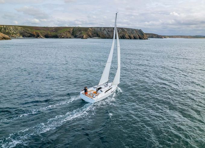 Beneteau Oceanis 37.1