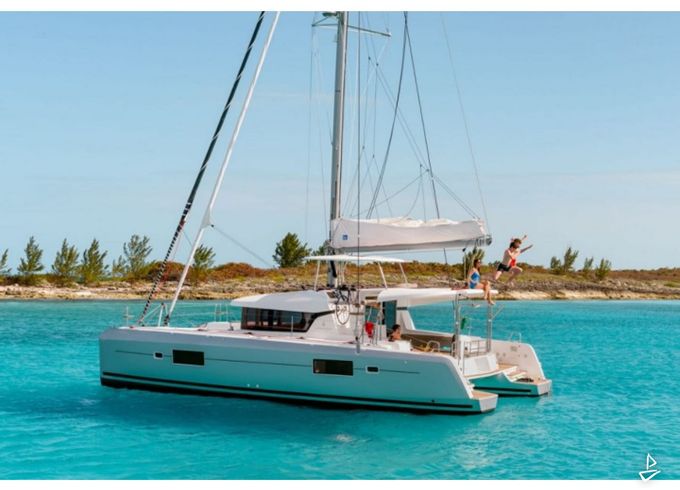 Lagoon 42