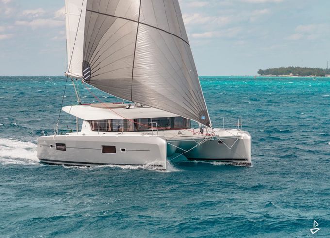 Lagoon 42