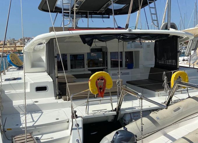 Lagoon 450F