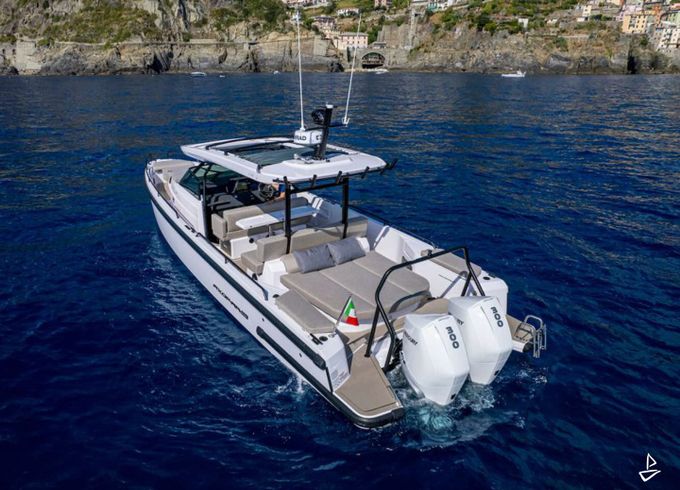 Axopar 37 Mediterrana