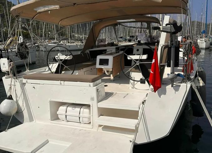 Dufour 430