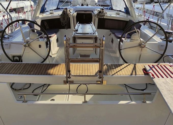 Beneteau Oceanis 48