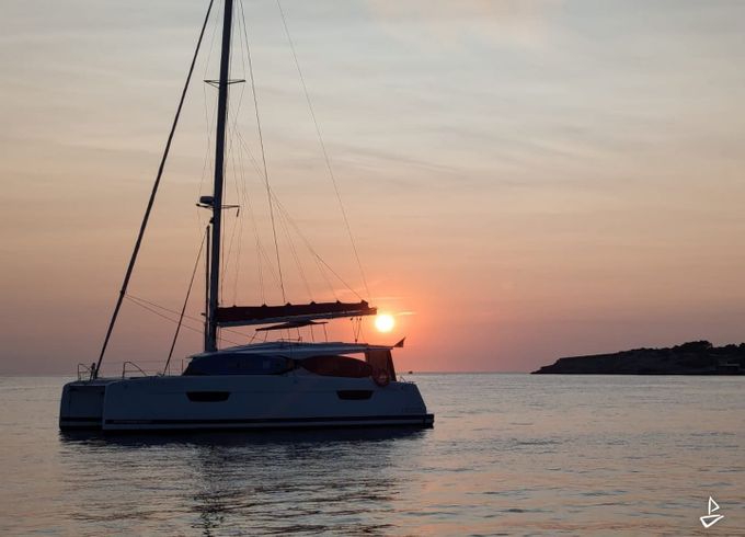 Fountaine Pajot Astrea 42