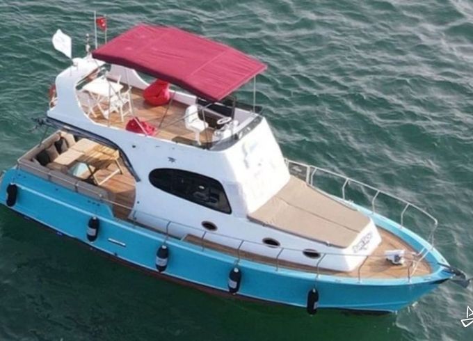 Custom Made Motoryacht