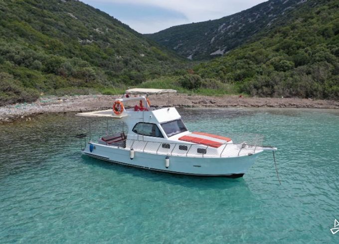 Custom Made Motoryacht